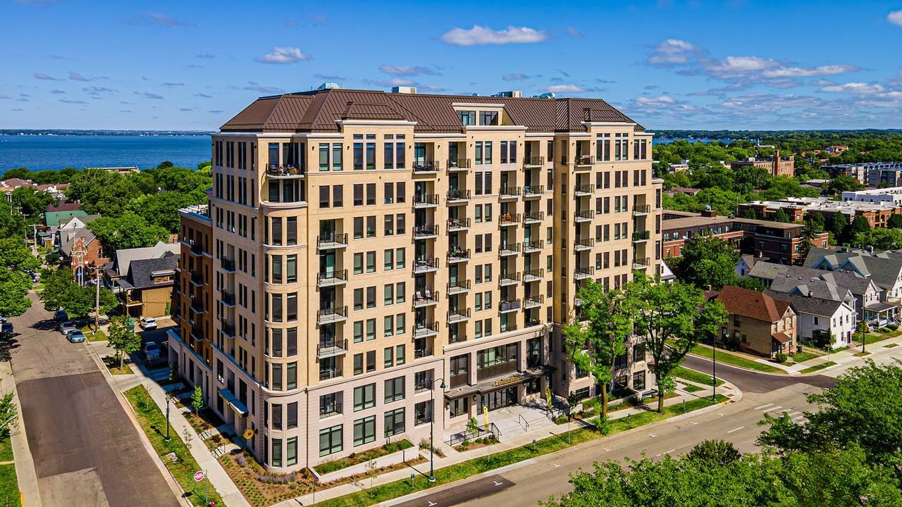 The Continental - Photo 5 of 34