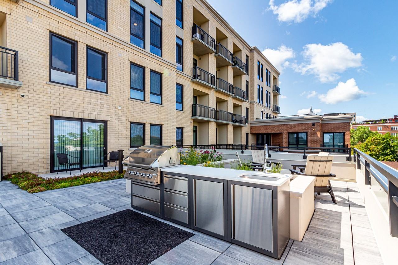 The Continental - Photo 7 of 35