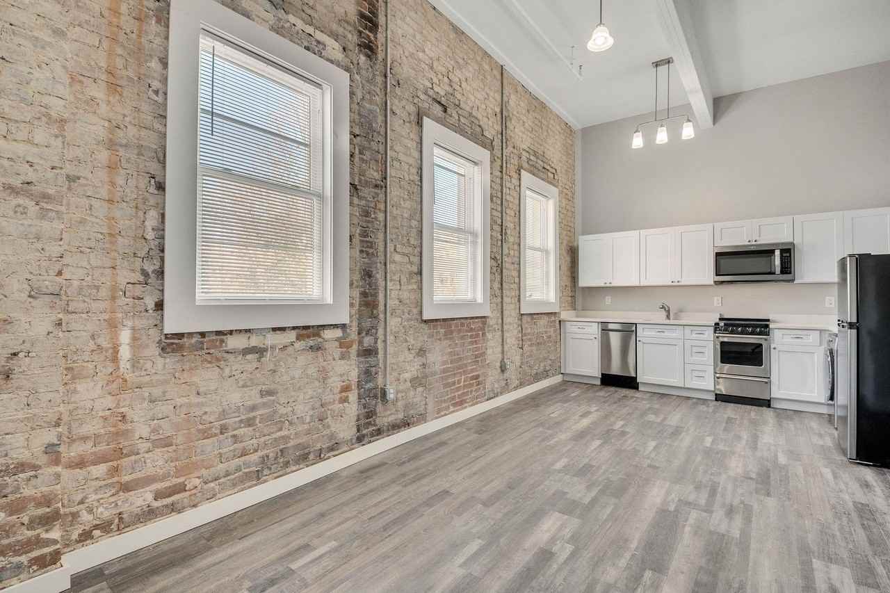 Eight59 Flats - Photo 7 of 27