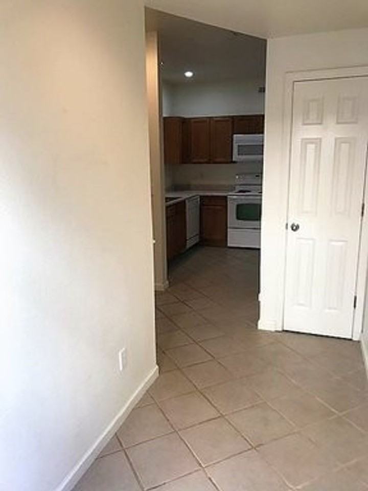 Fernley Silverlace Apartments - Photo 2 of 9