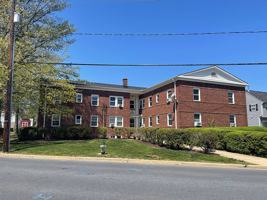 featured image of 332 11th St