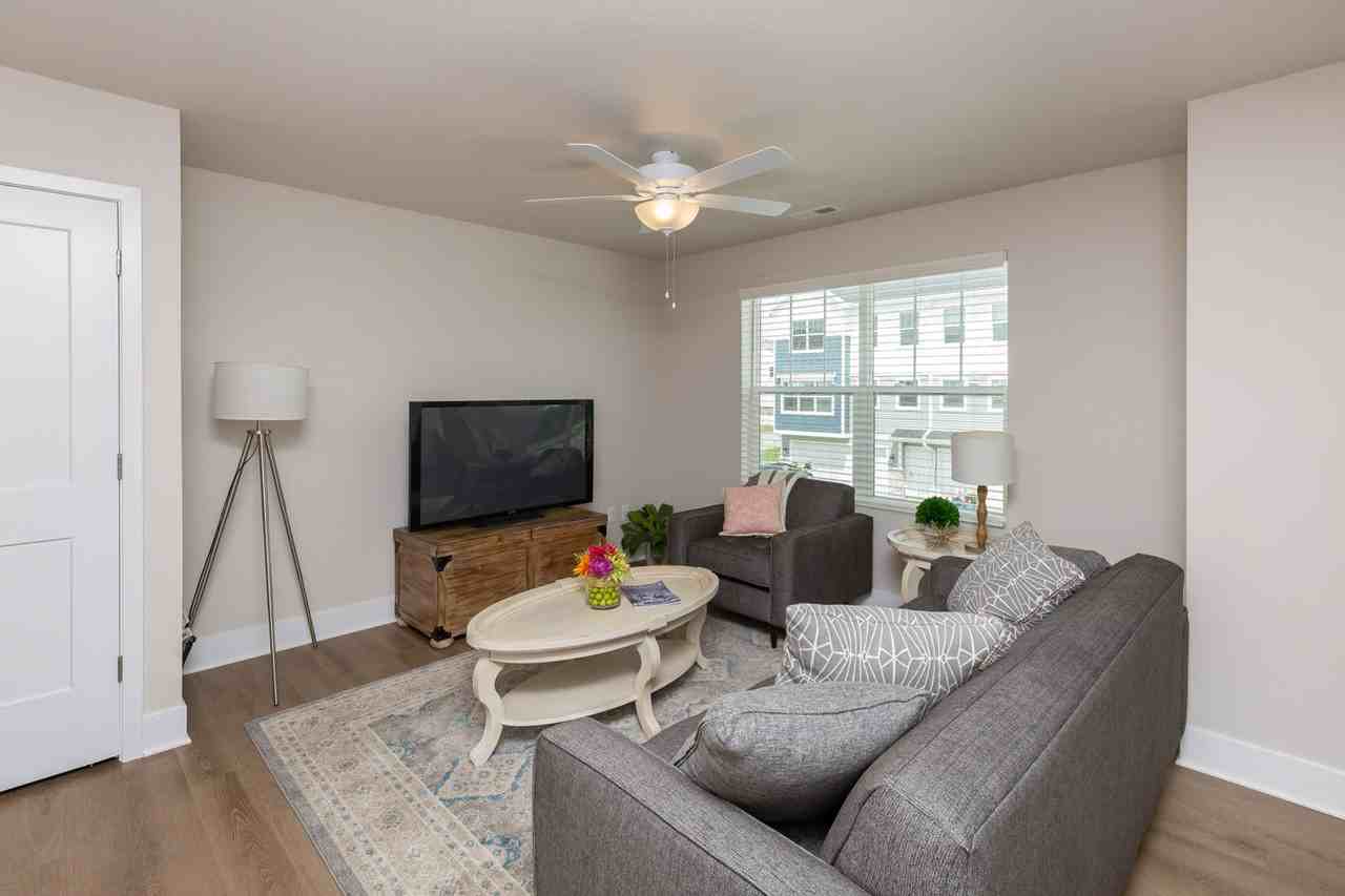 Northpointe Townhomes - Photo 2 of 42