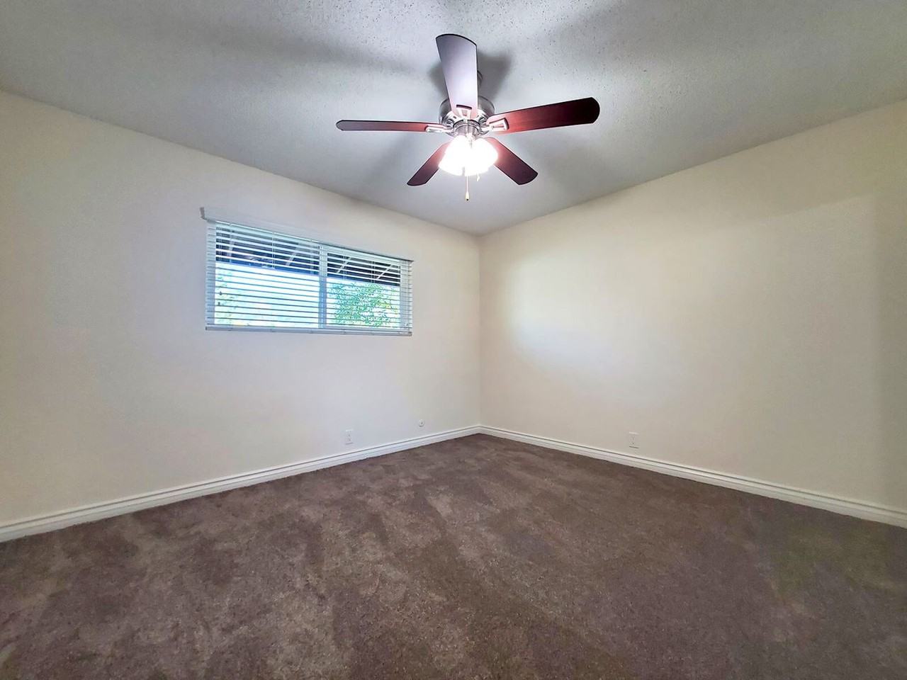 The Chateau in Alpine - Photo 7 of 30