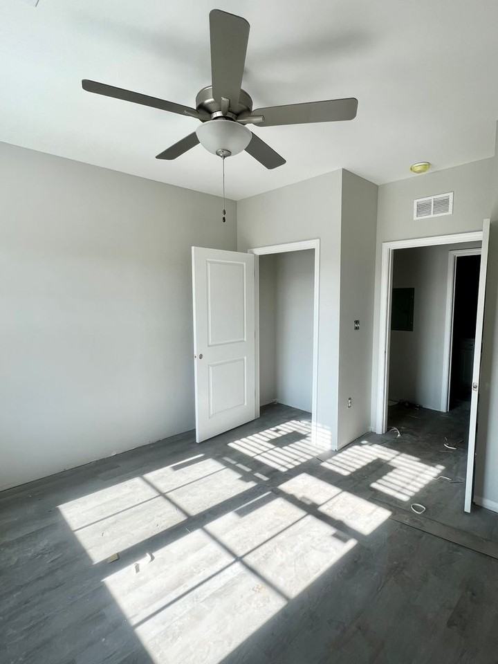 Hillview Flats - Photo 5 of 9
