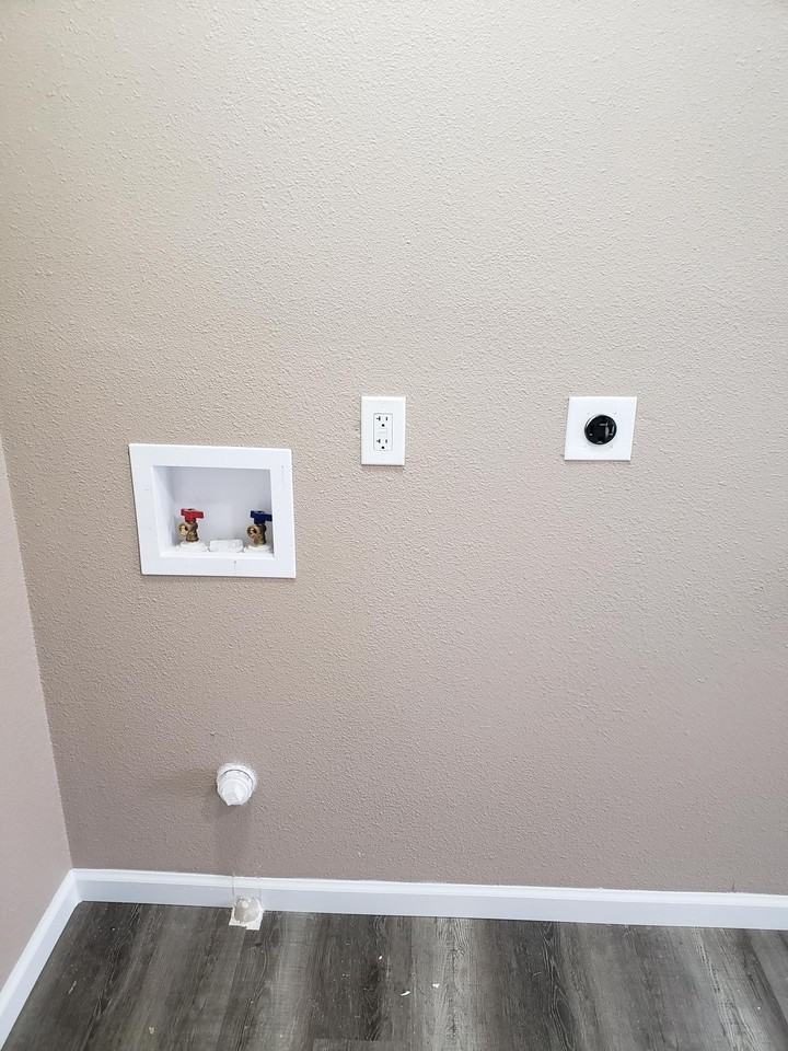 206 W Dewey Ave - Photo 7 of 14