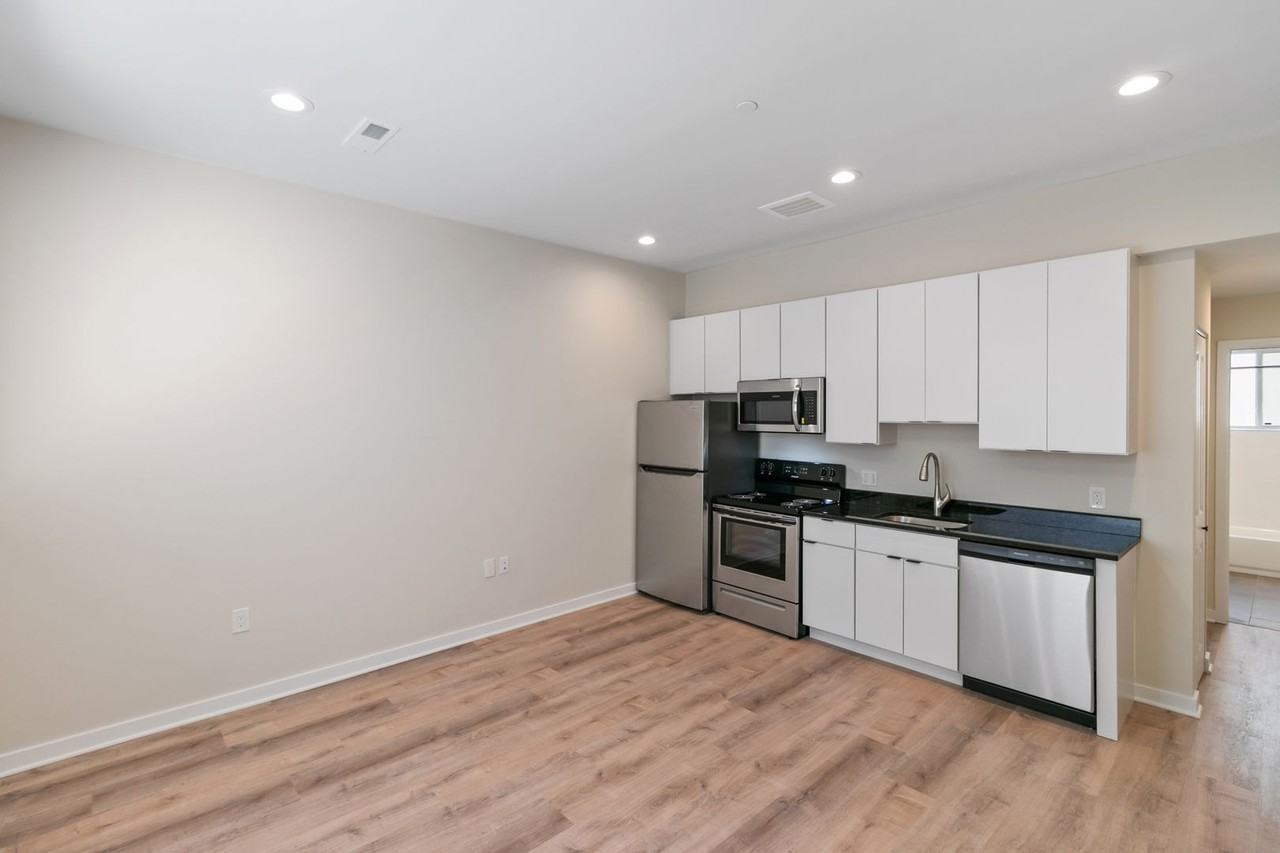 Avenue Eleven Apartments - Photo 7 of 50