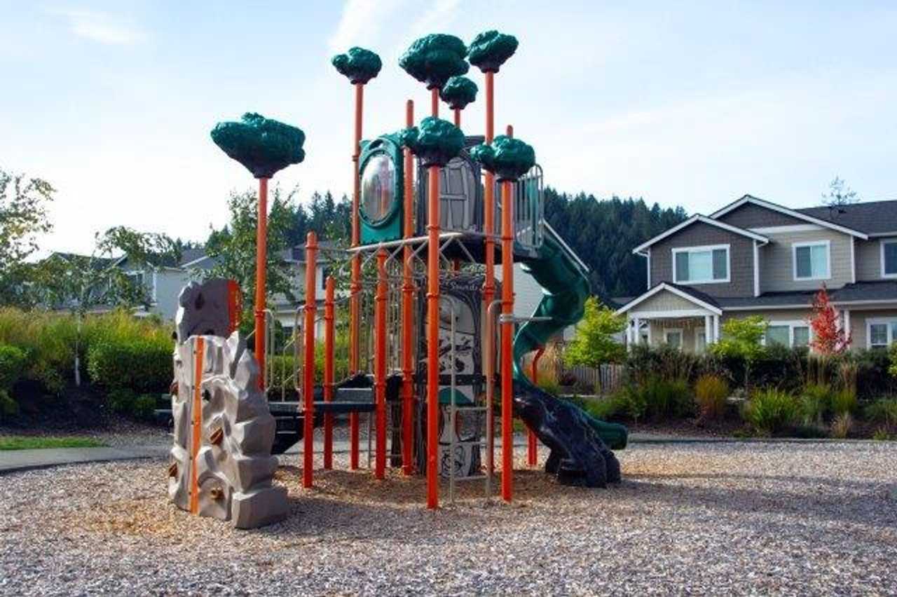 5026 Woodbine Dr Sw - Photo 3 of 23