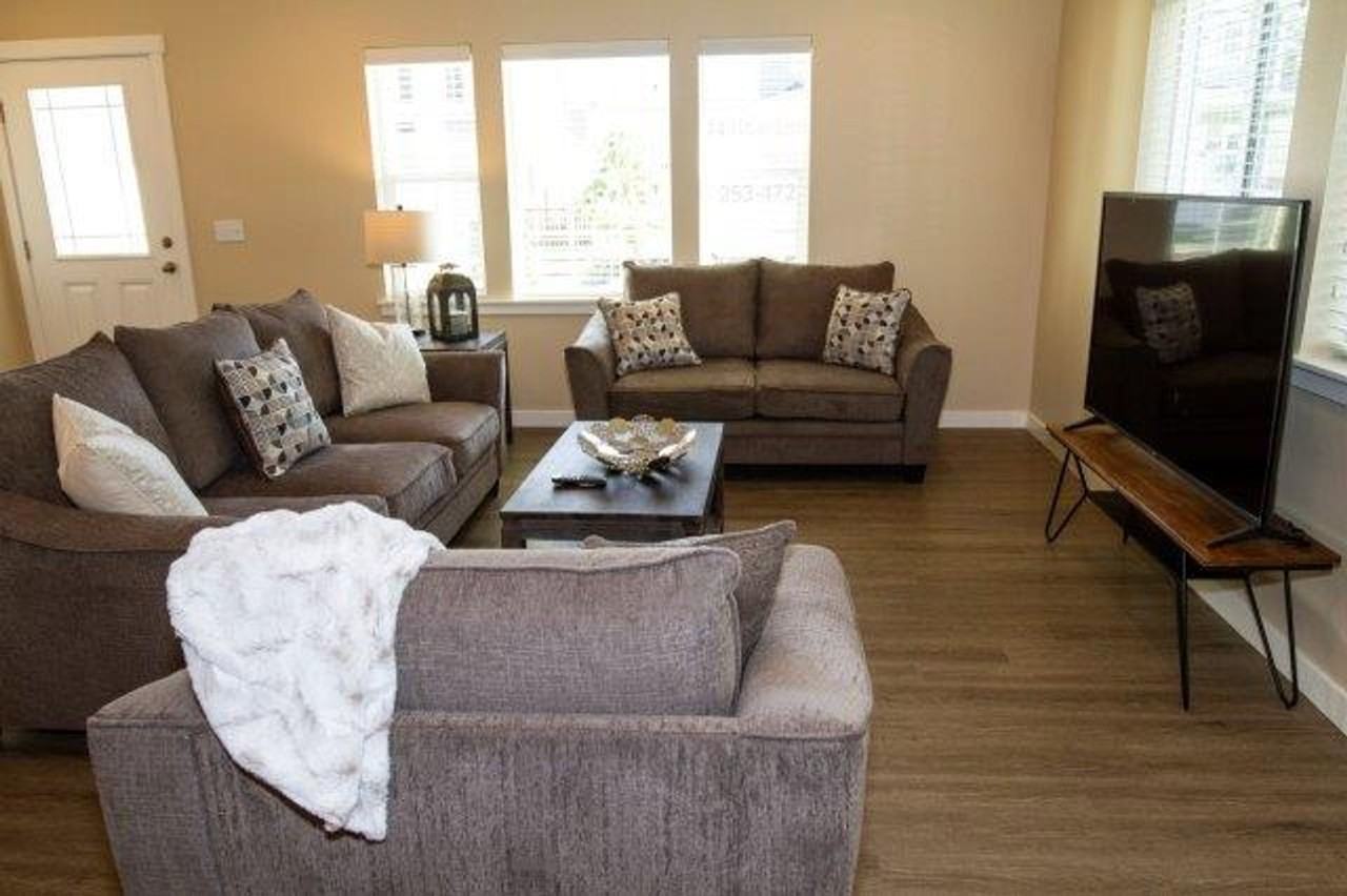 5026 Woodbine Dr Sw - Photo 6 of 23