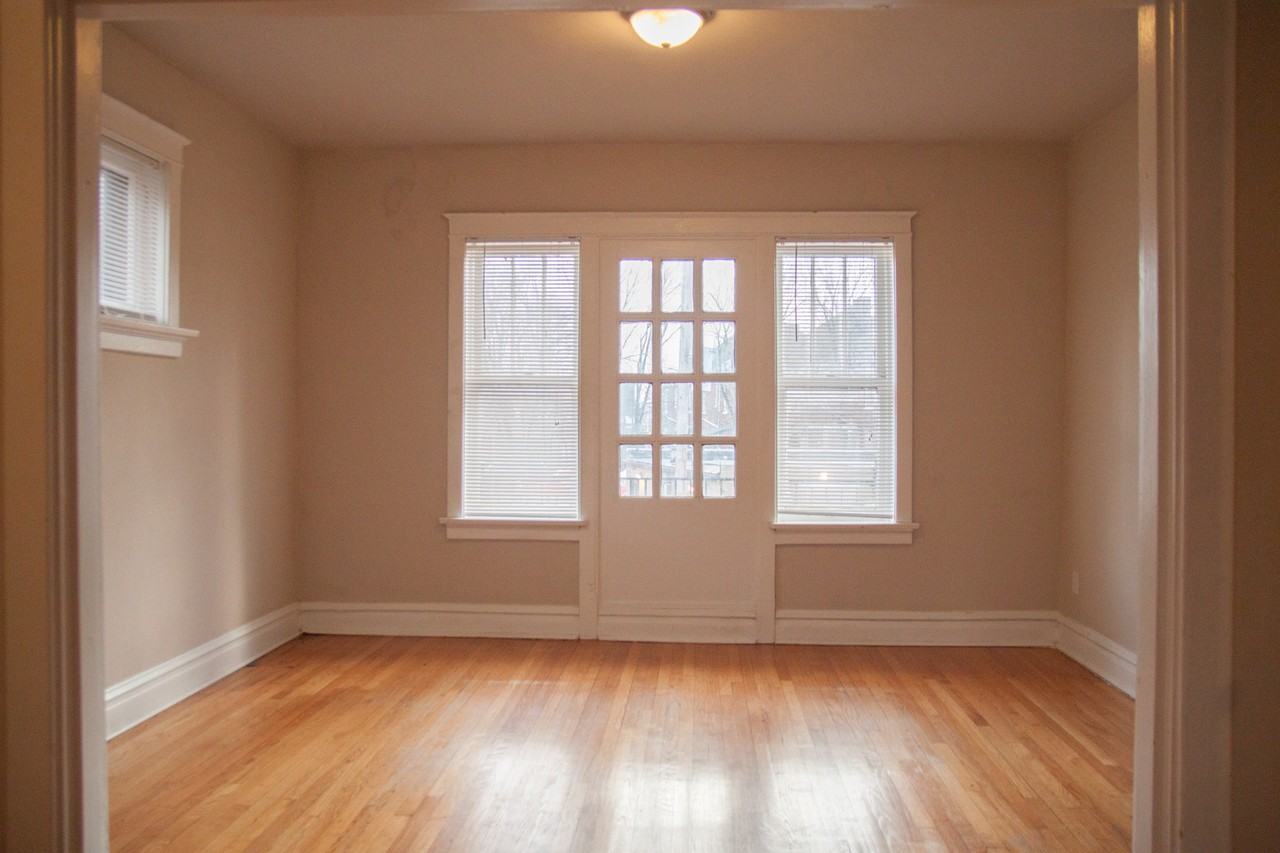 Pasadena Apartments - Photo 2 of 12