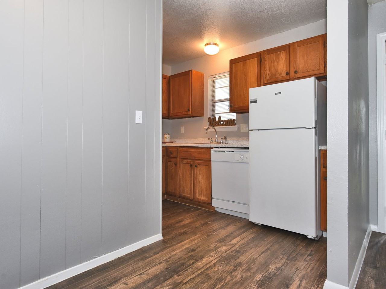 Summerstone Duplexes - Photo 3 of 17