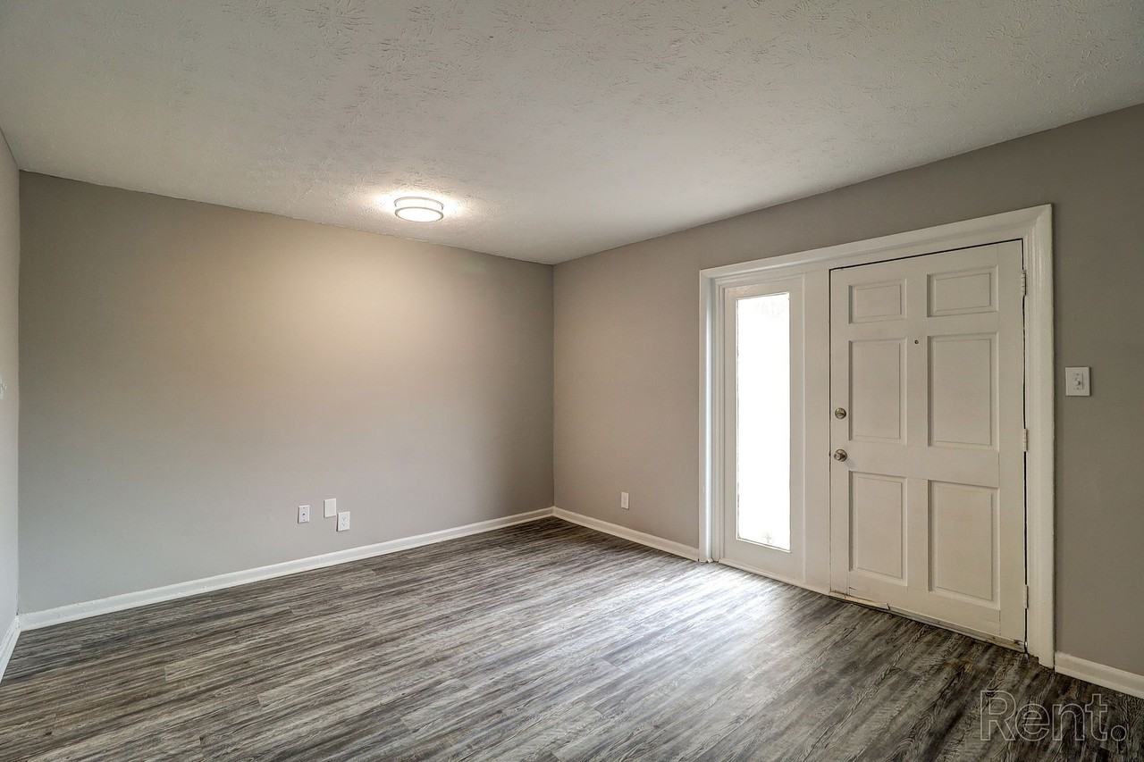 1655 North Atwood Drive #E1 - Photo 7 of 26