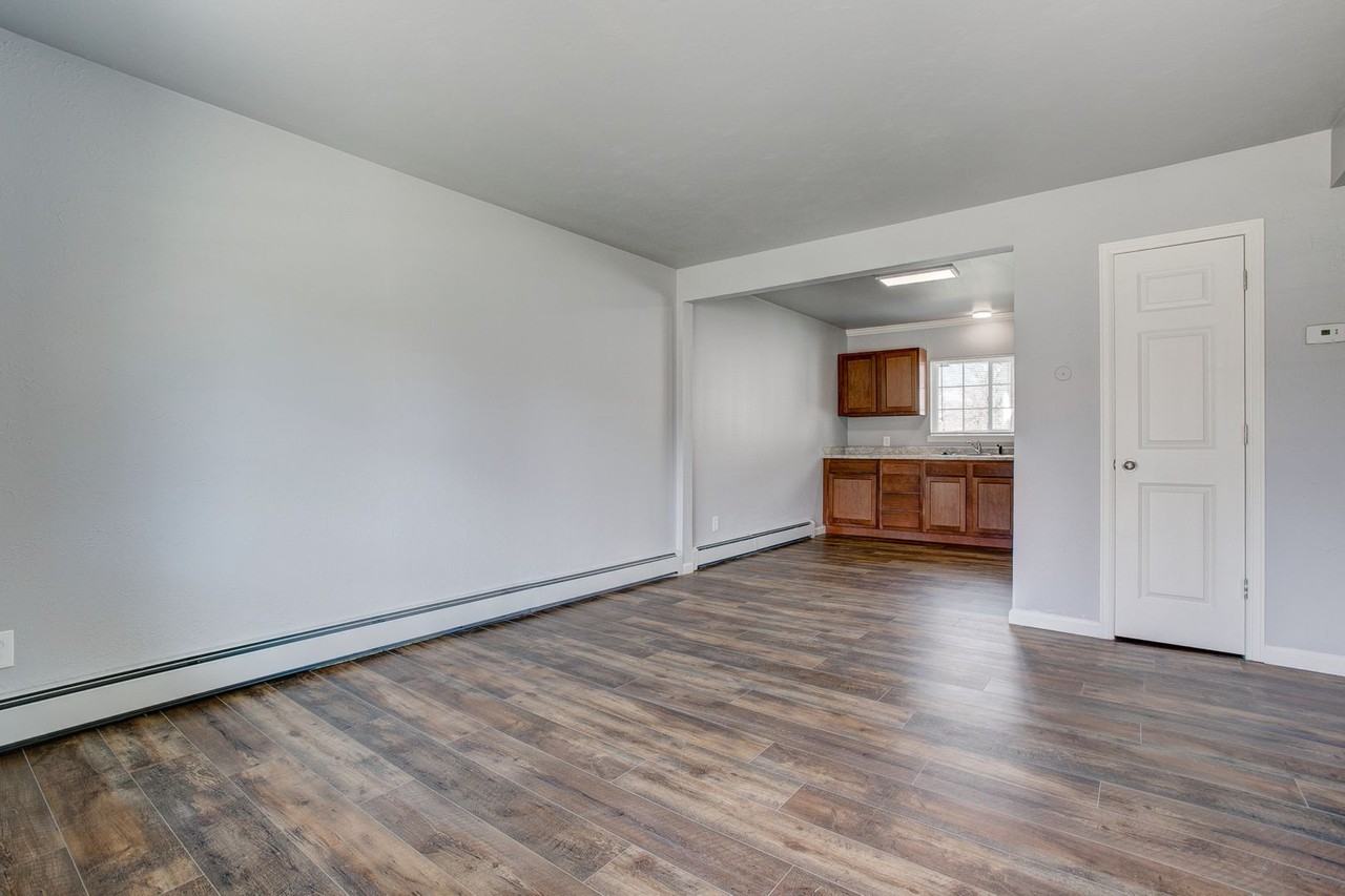 Washington Square - Photo 2 of 9