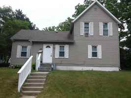 featured image of 916 N Hill St