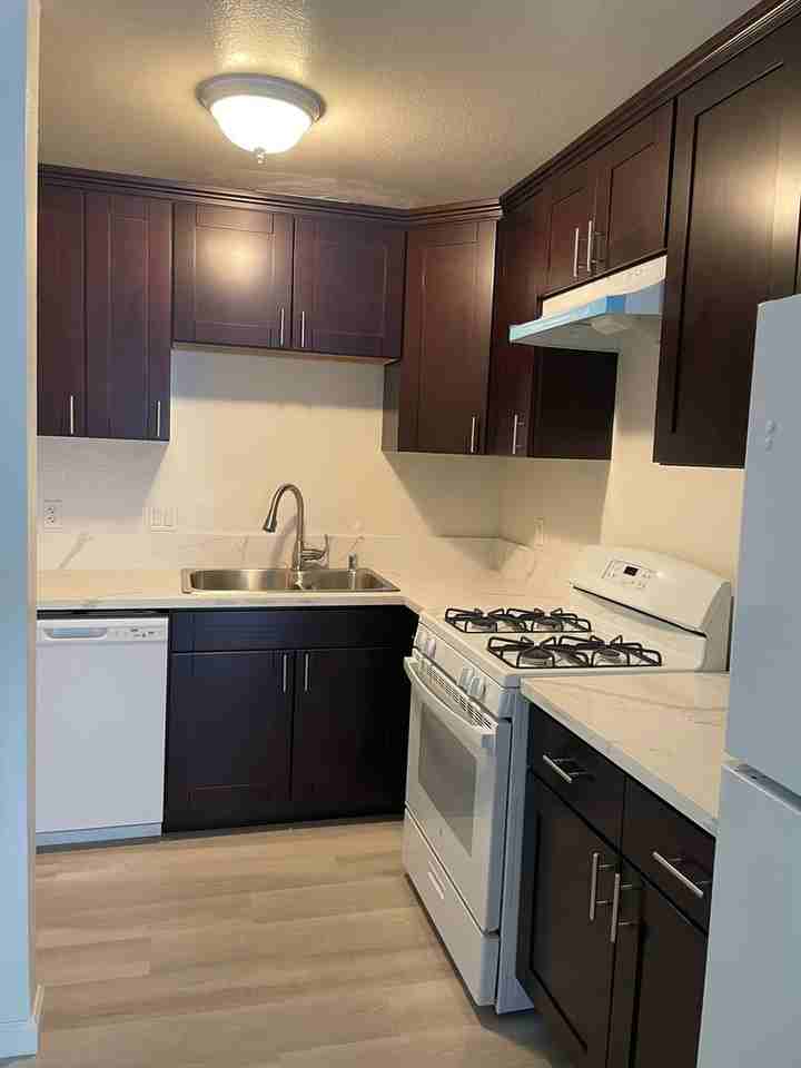 Summer Ridge 96, LP - Photo 3 of 24