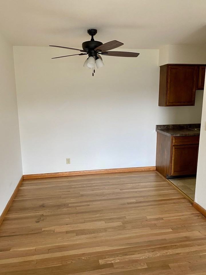 Reid Terrace - Photo 6 of 23