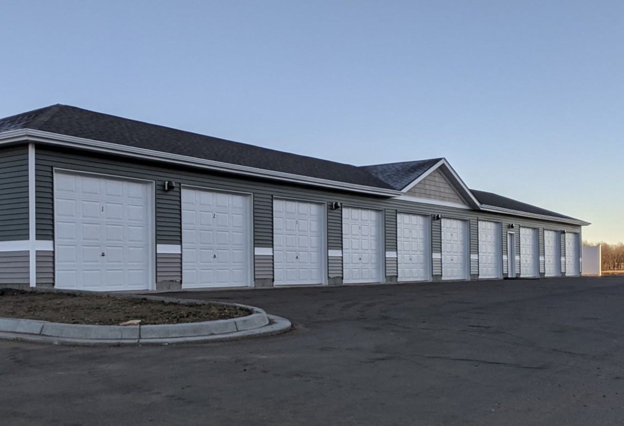 Westfield Apartments 3 - Photo 3 of 23