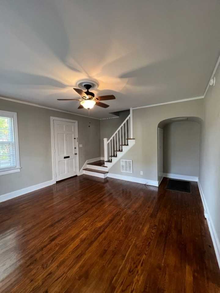 34 Melville Ave #B - Photo 2 of 13