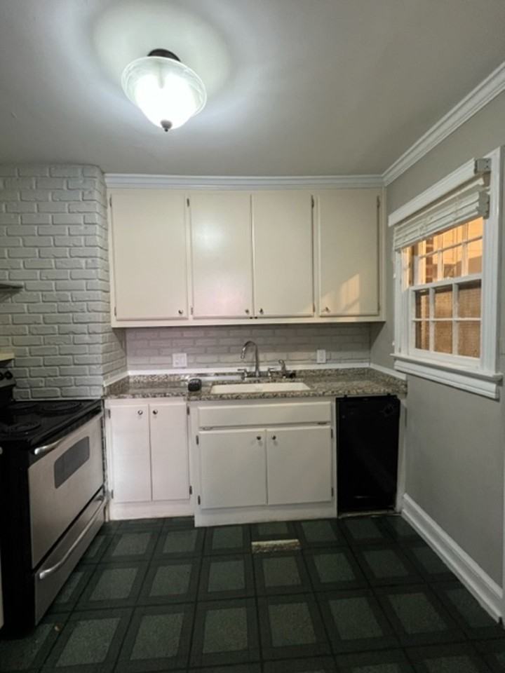 34 Melville Ave #B - Photo 6 of 13