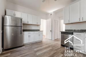 featured image of 1001 N Richmond St #3S