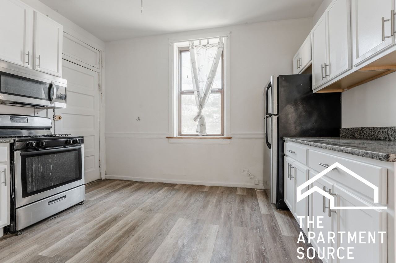1001 N Richmond St #3S - Photo 2 of 17