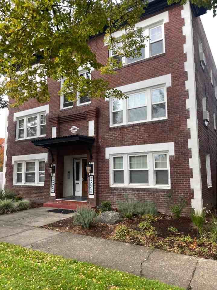 Frances Apts - Photo 2 of 34