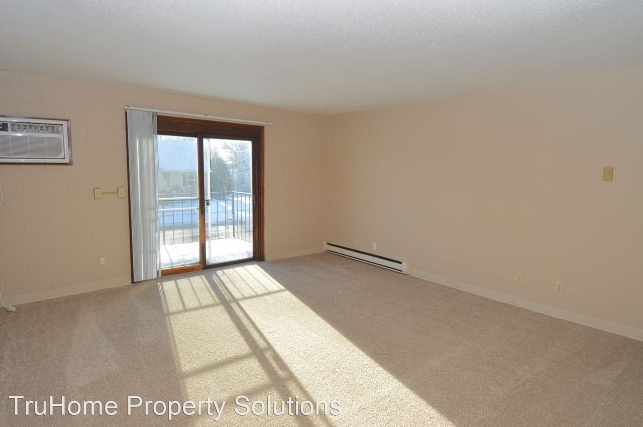 1416 10th Ave N - Photo 2 of 10