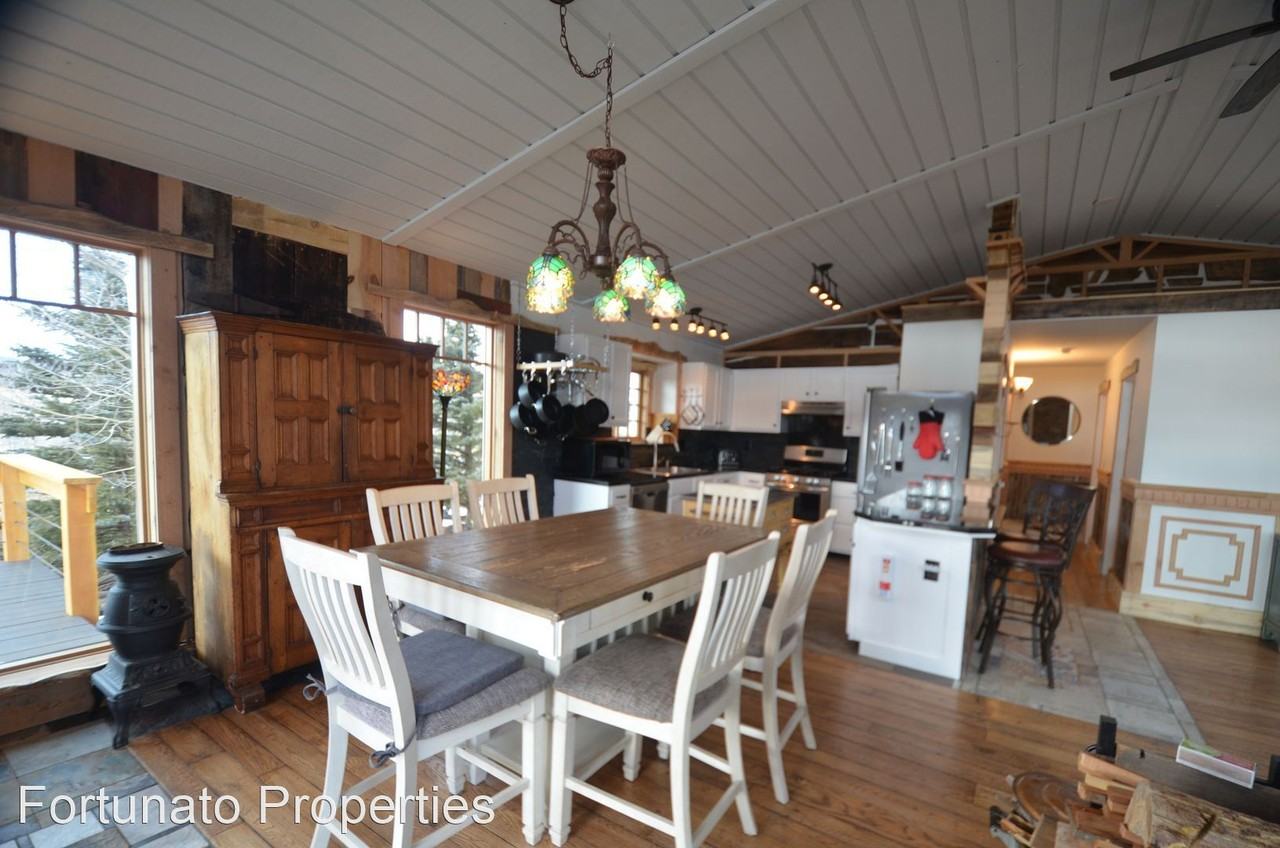 253 Bristlecone Ln - Photo 2 of 30