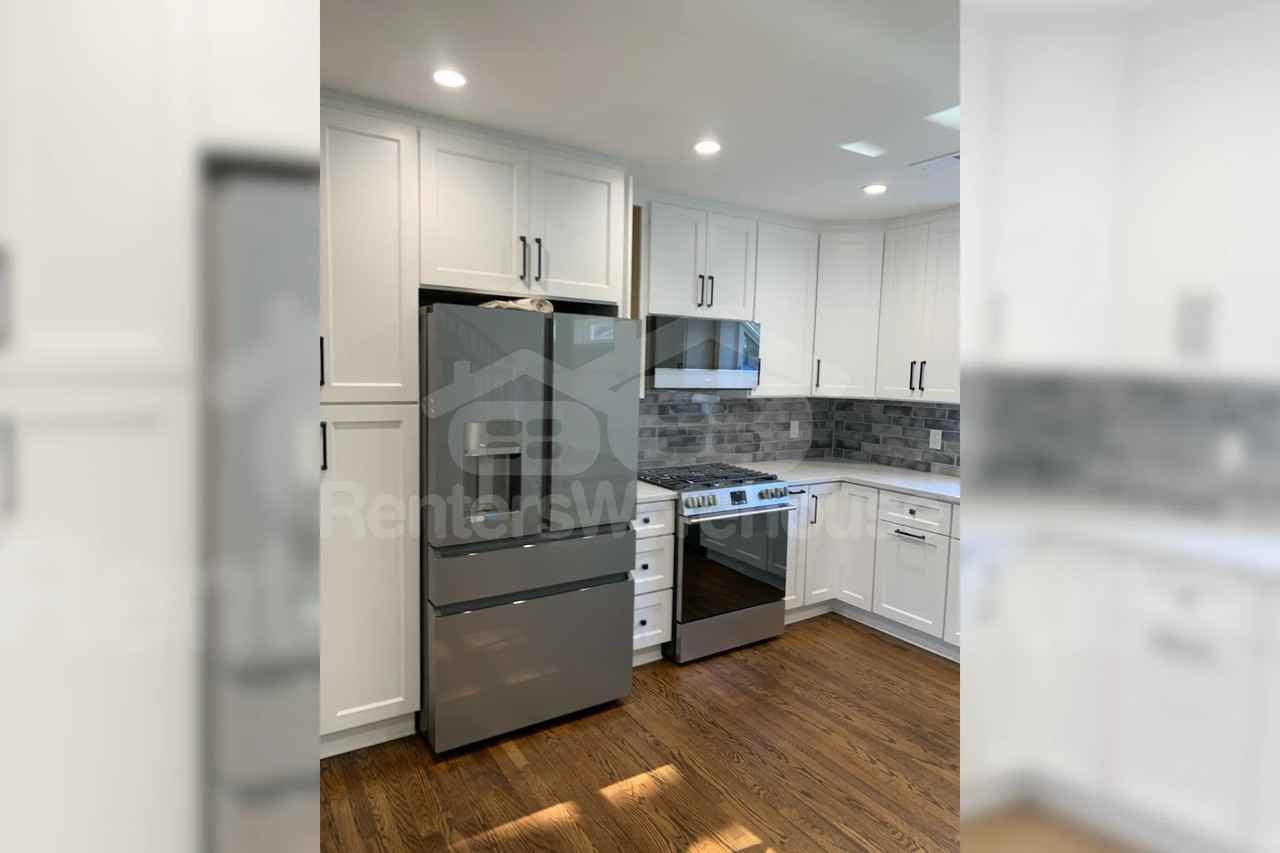 3813 Oliver St - Photo 2 of 15