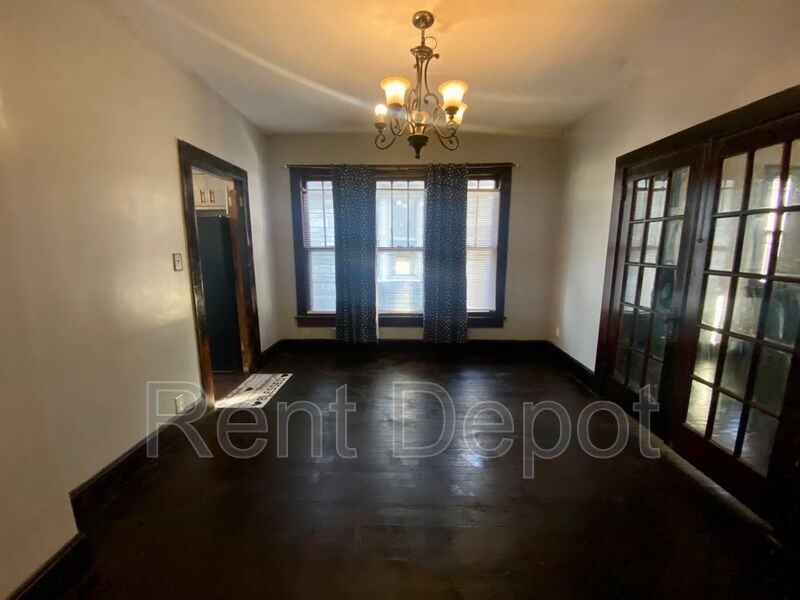 406 Keck Ave - Photo 3 of 10