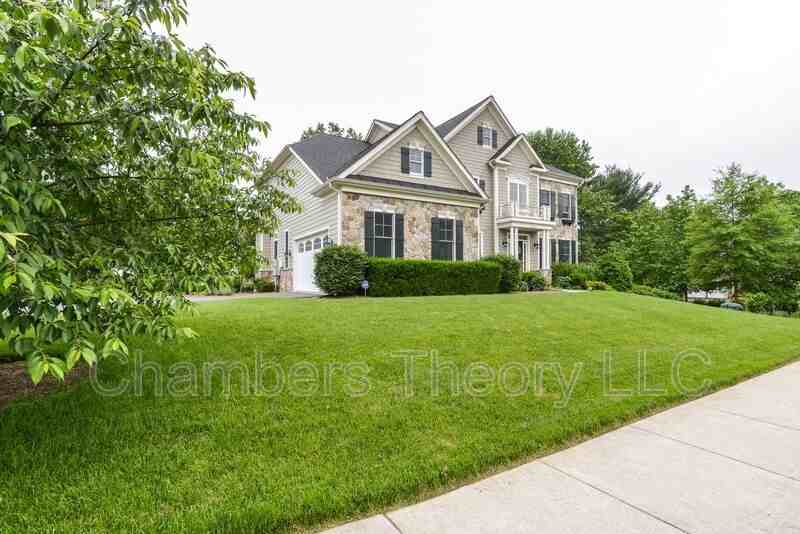 1840 Mamie Dyer Ln - Photo 4 of 50