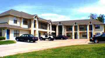 featured image of 1008 W Mulberry St