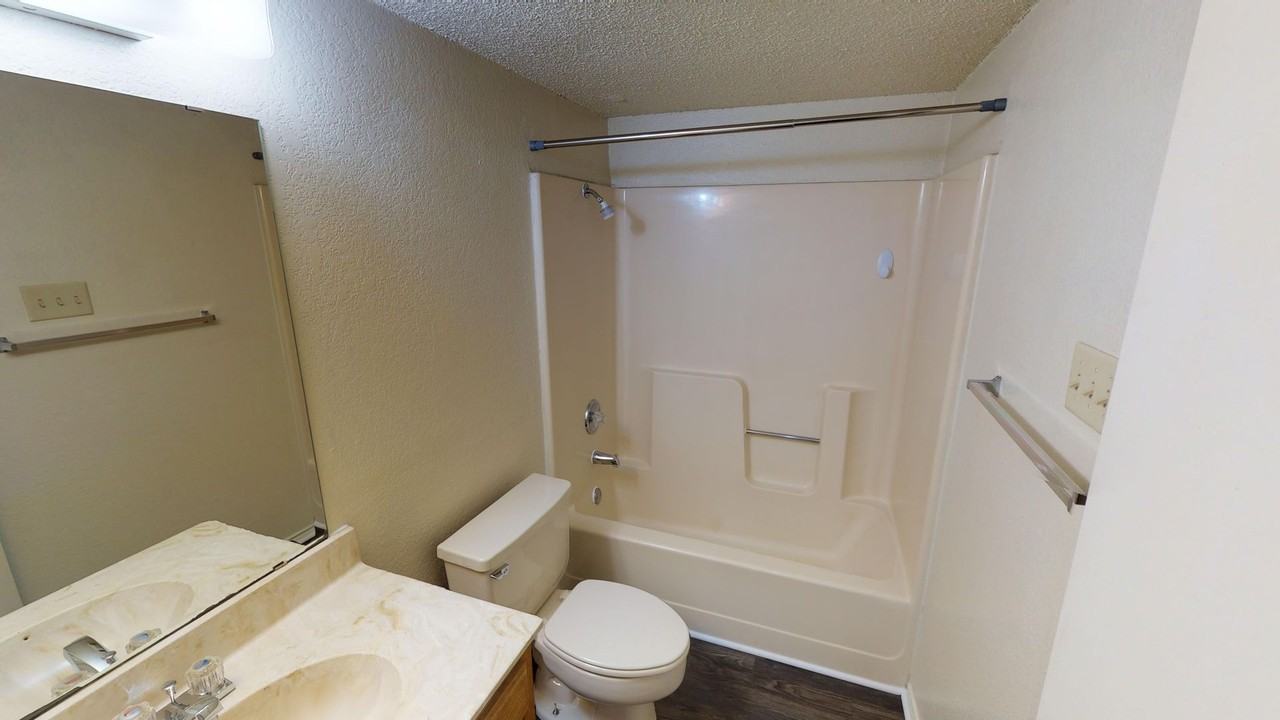 Sleepy Hollow 1105 - Photo 6 of 10