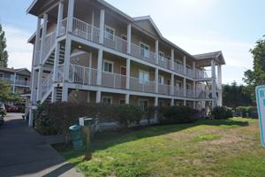 featured image of 2363 2363 - 2375 Main Street