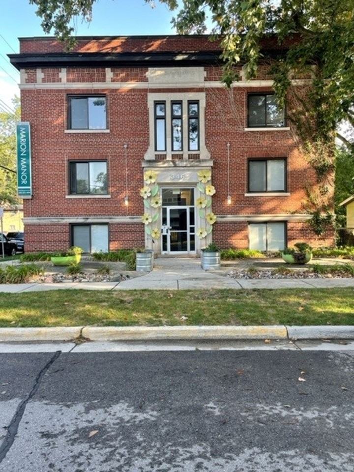 Marion Manor Apartments 346 W Breckenridge St, Ferndale, MI 48220