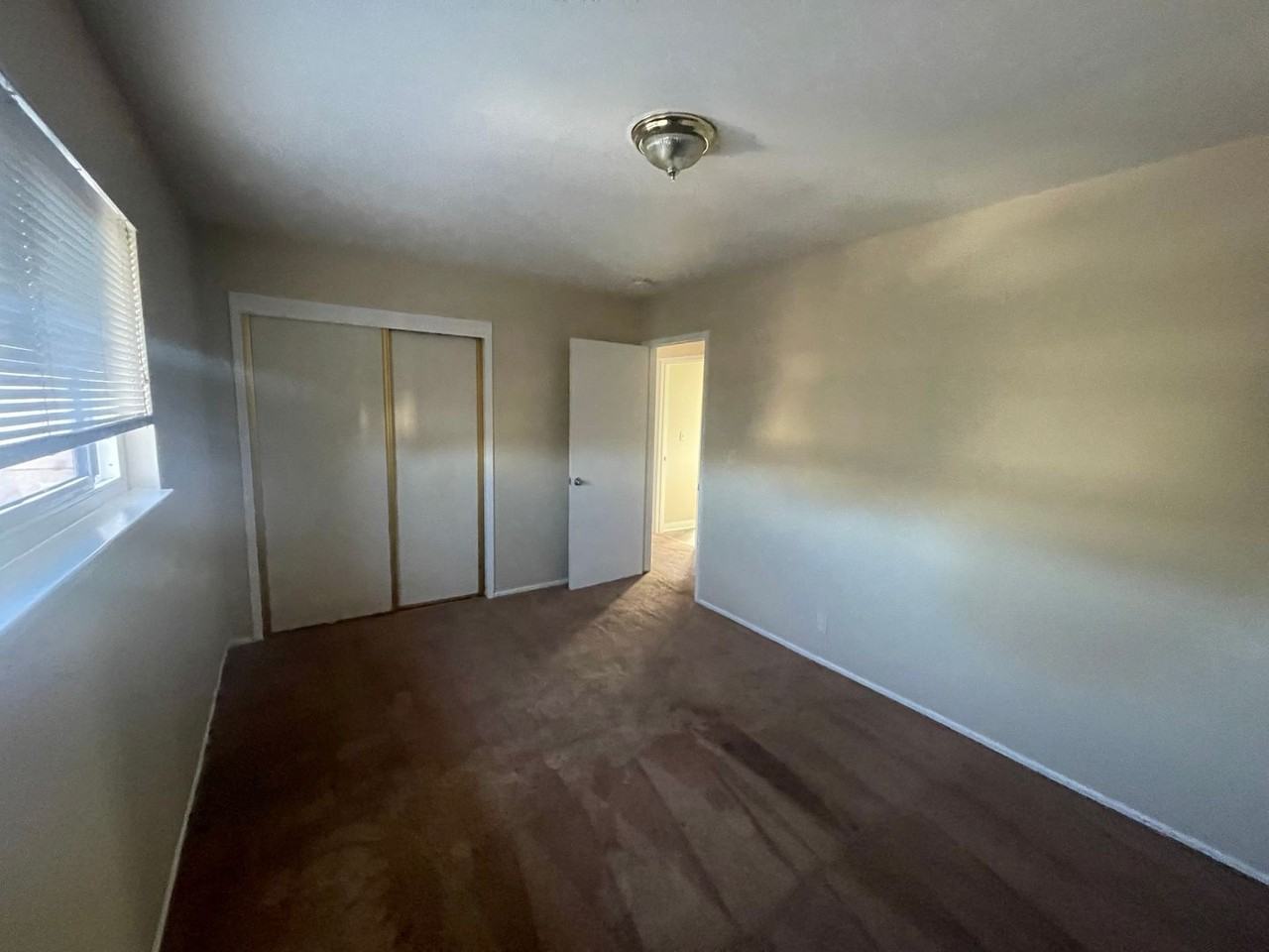 300 - 764 San Justo - Photo 6 of 11