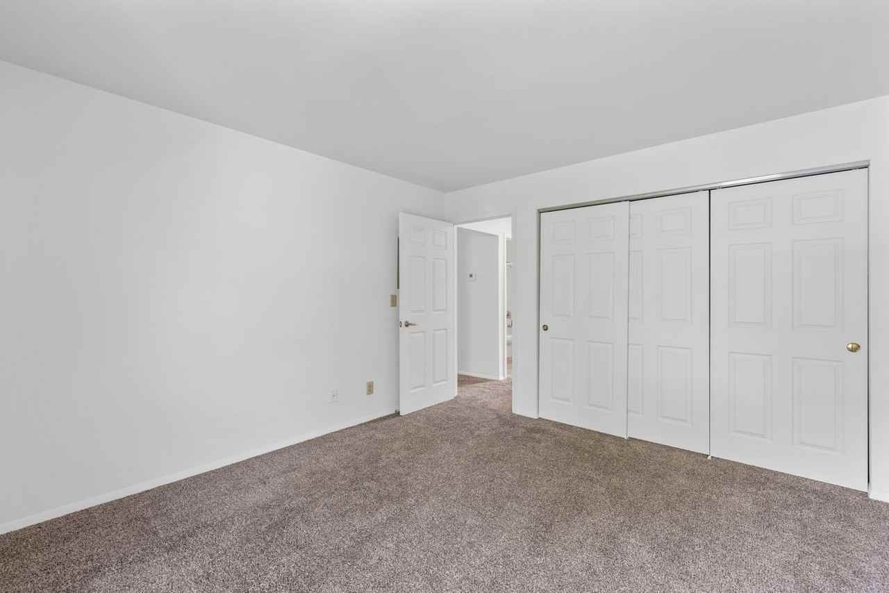 Hidden Creek Court - Photo 5 of 27