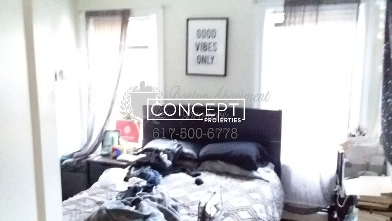 785 Washington St #2 - Photo 3 of 13