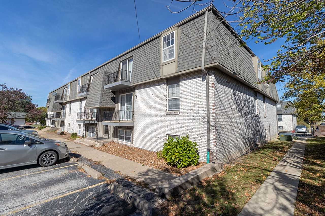 3408 Balboa Ln #28 - Photo 5 of 27