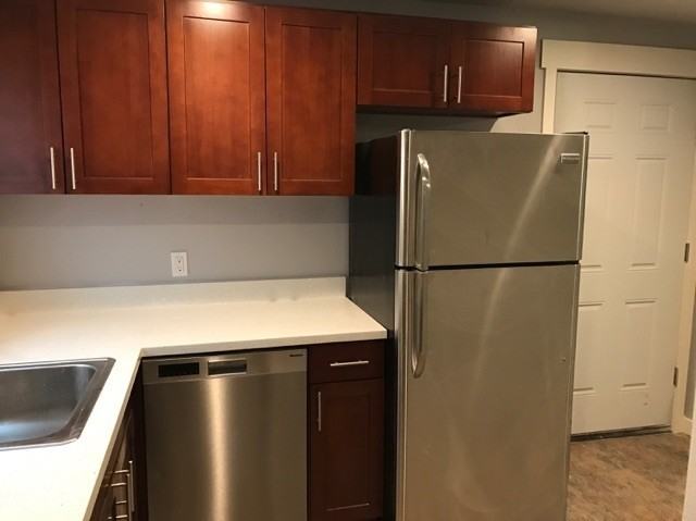 Beacon View Apartments - Photo 2 of 15