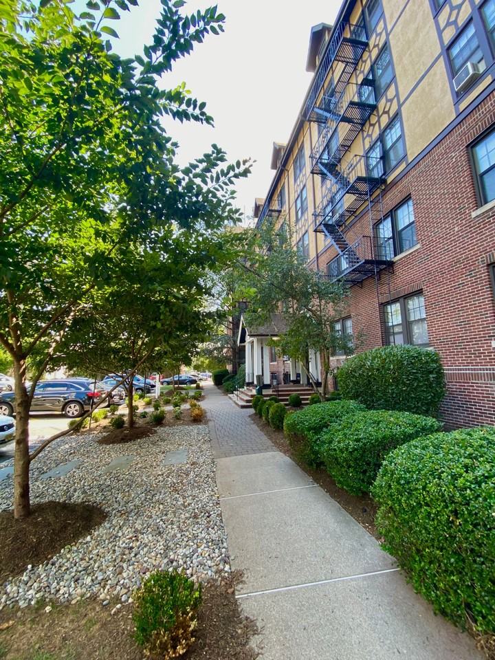 Hillside Gardens Apartment Homes - Photo 3 of 38