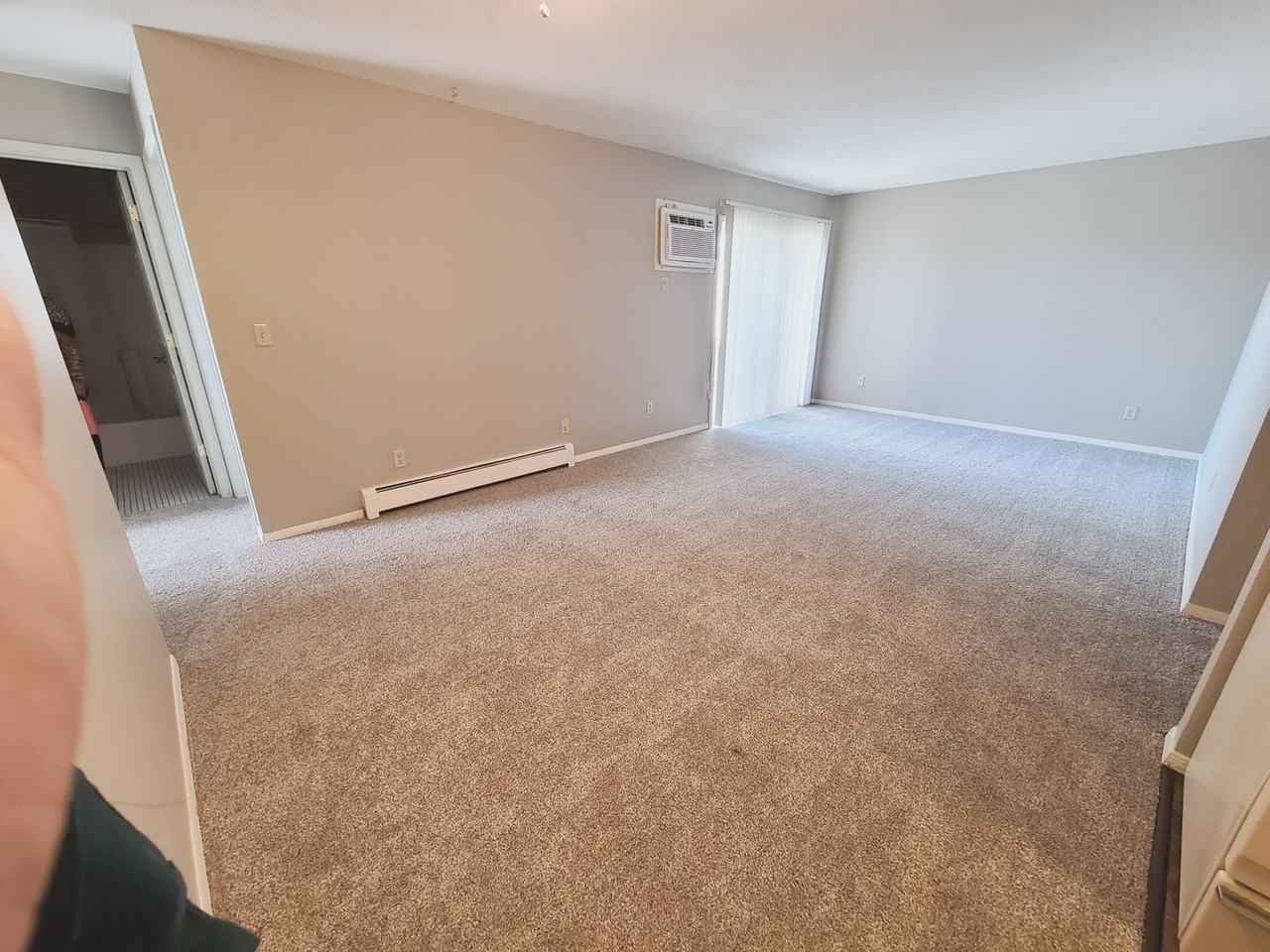 761 E Anamosa St - Photo 3 of 23