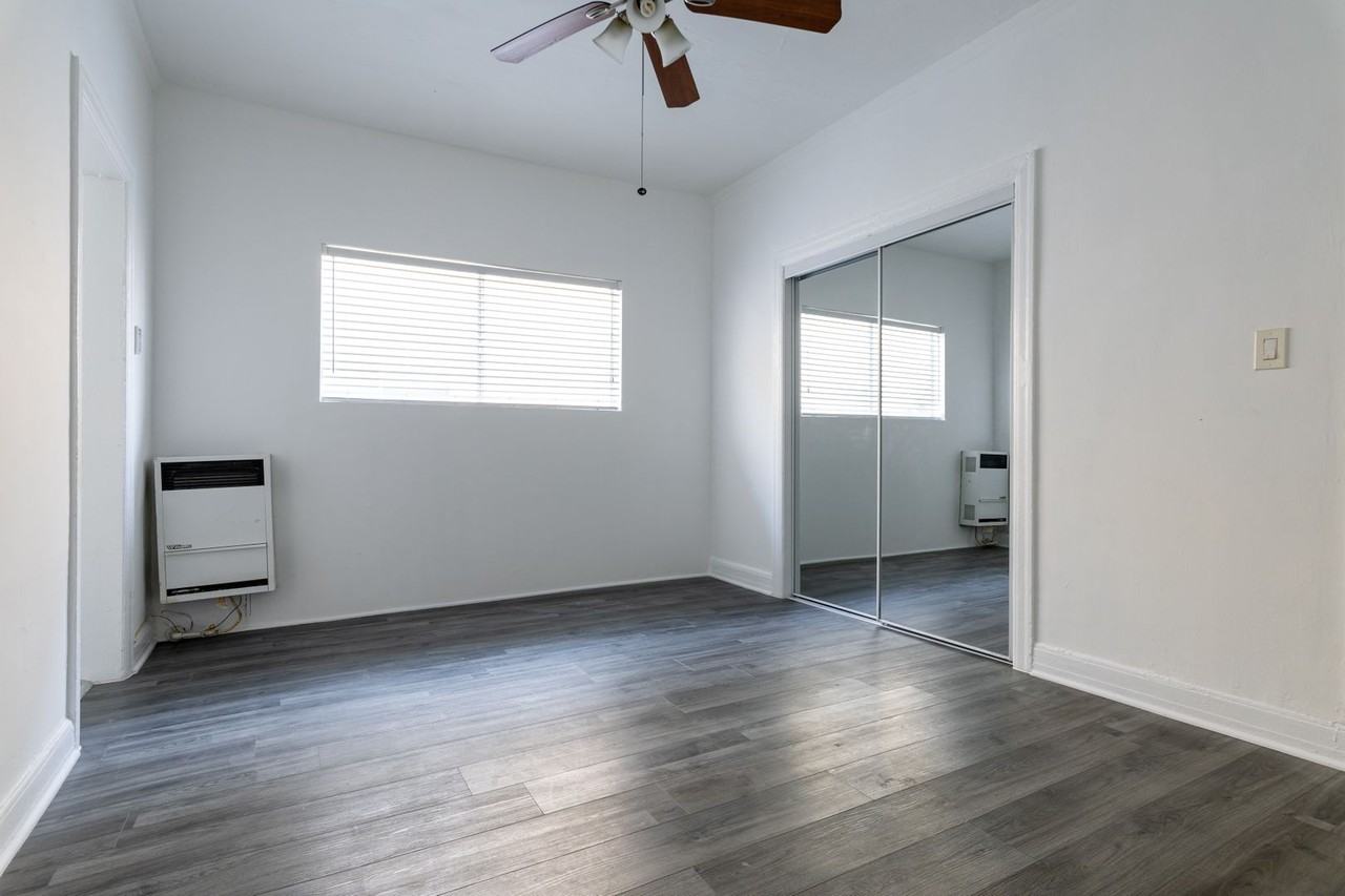 Charming and Affordable Studios - Photo 2 of 7