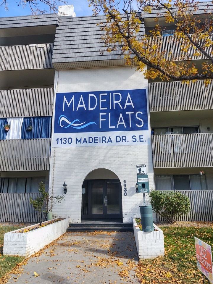 Madeira Flats - Photo 7 of 31