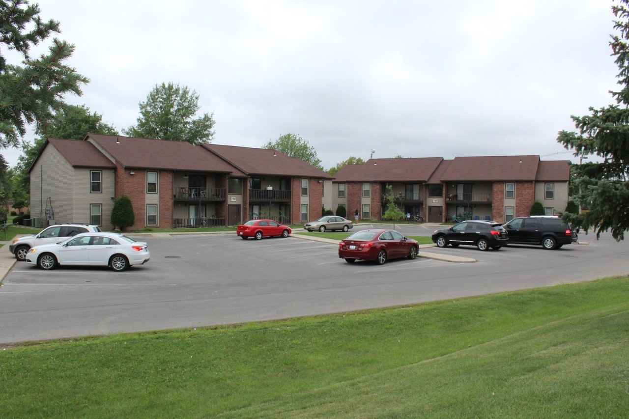 Fox Run - Photo 3 of 14