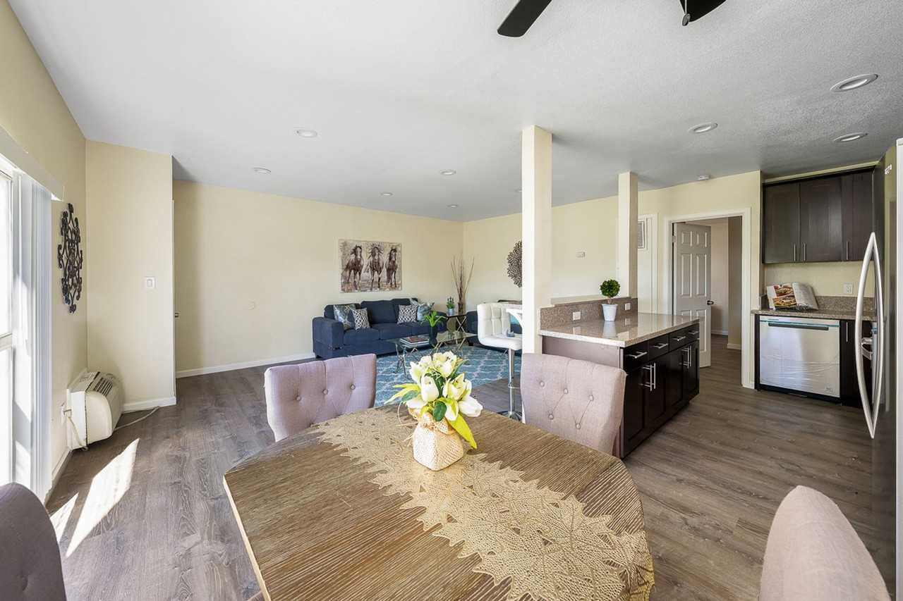 Mesa Cove - Photo 5 of 12