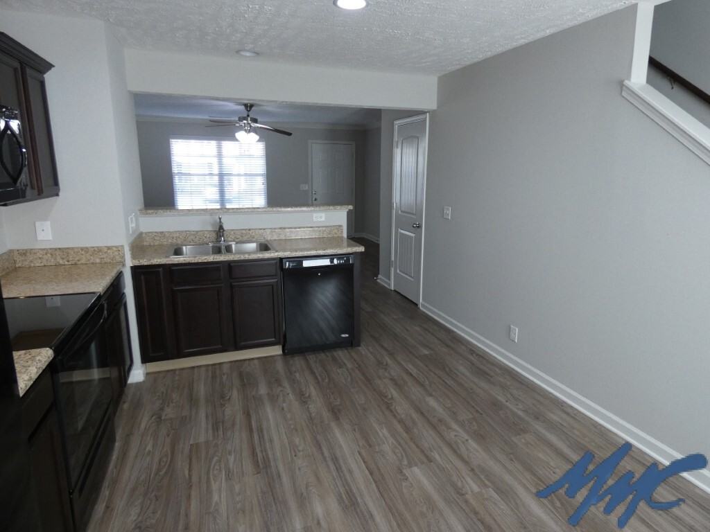 2516 Judah St - Photo 7 of 18