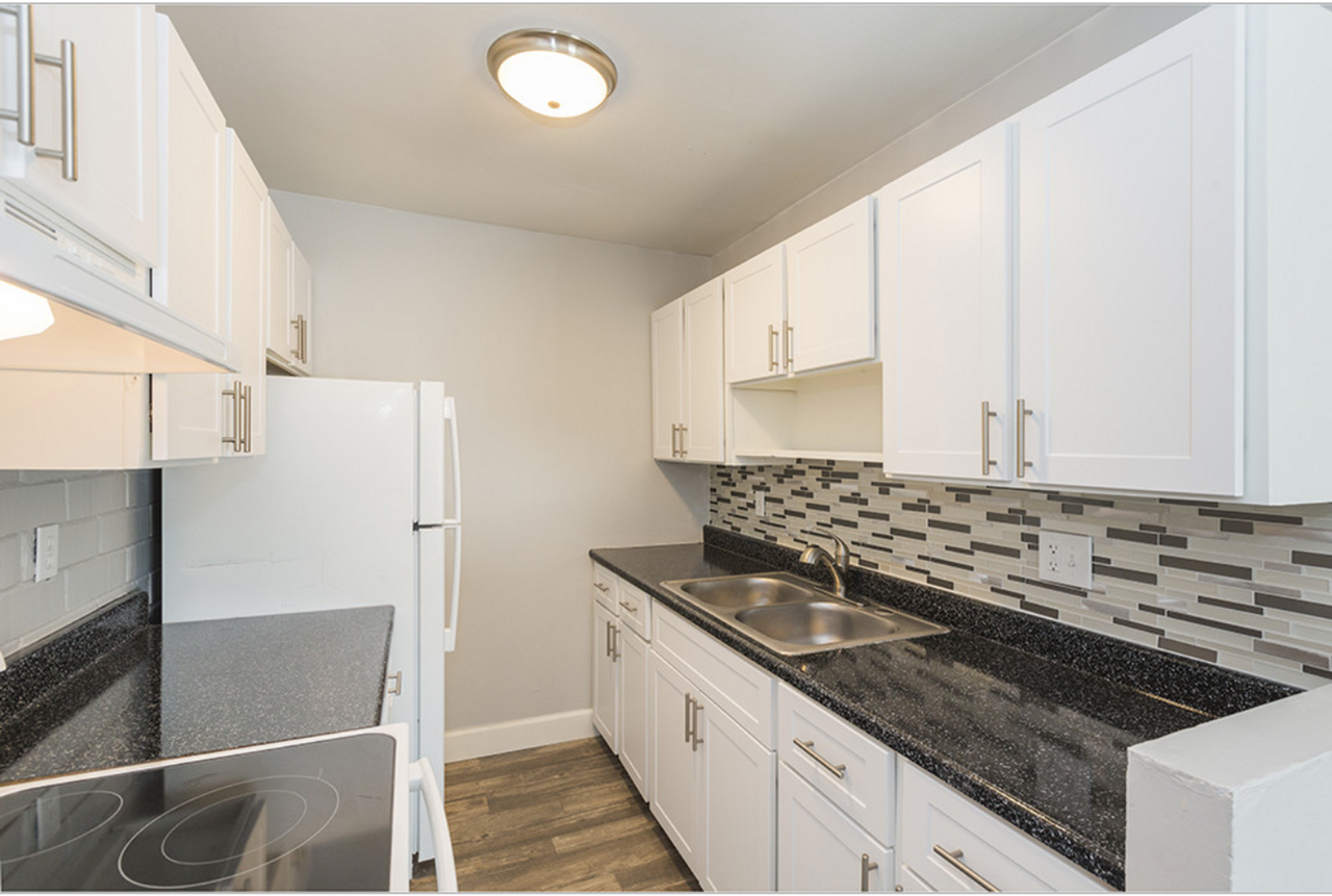 The Vue at Chapel Hills - Photo 5 of 11