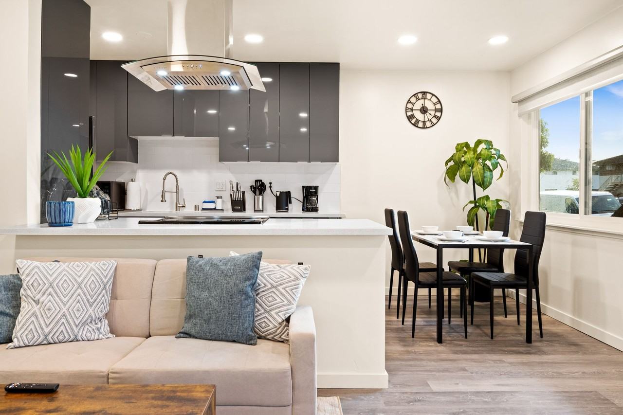 Dunster Dr Apartments, Five Minute Walk to Downtown Campbell - Photo 6 of 31