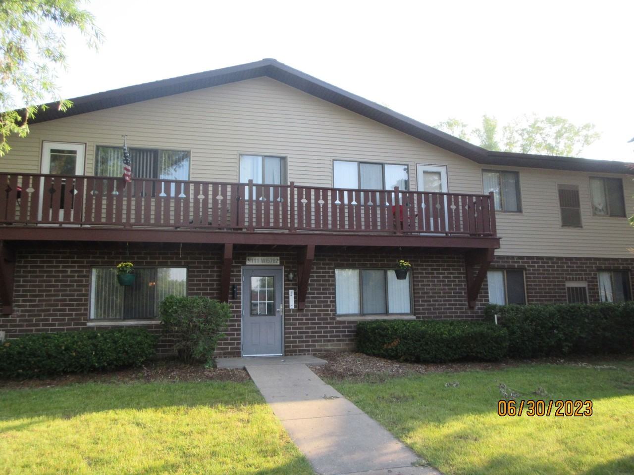 3 N111 W15621 Vienna Court #3 - Photo 2 of 25