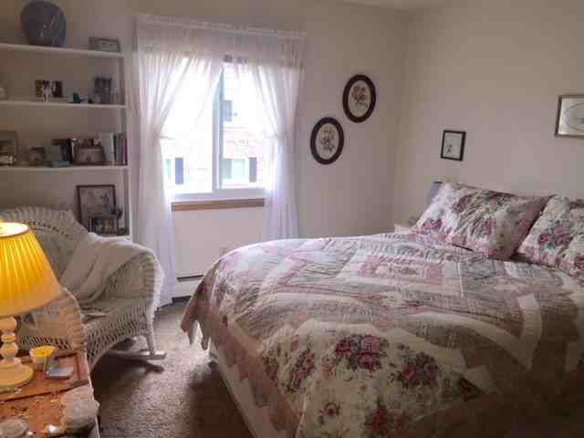 Lakeside Apartments - Photo 5 of 7